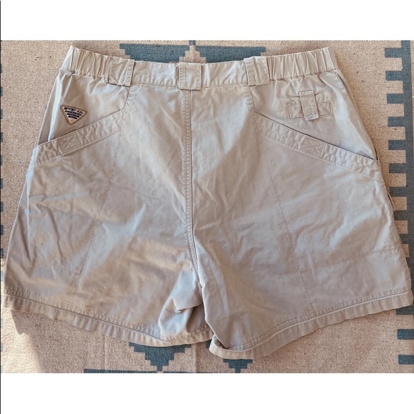 Men’s Columbia XL PFG Shorts Fishing Beige Cargo Utility Shorts Mesh Pockets XL - Picture 2 of 15